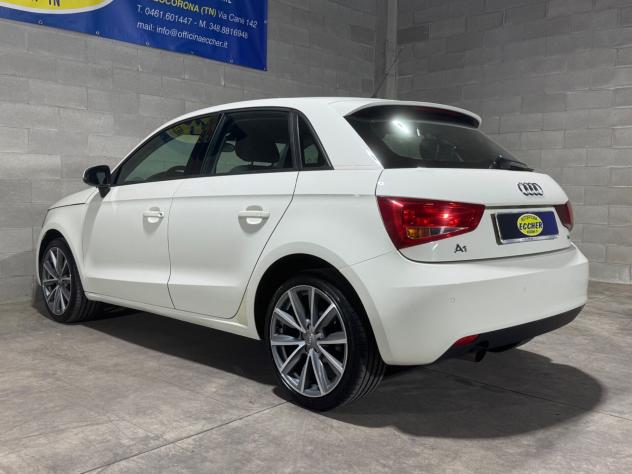Audi A1 1.6 TDI 90CV MANUALE NEOPATENTATI - Foto 4