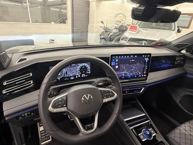 Volkswagen Tiguan 2.0 TDI 193 CV DSG 4MOTION R-Line - Foto 10