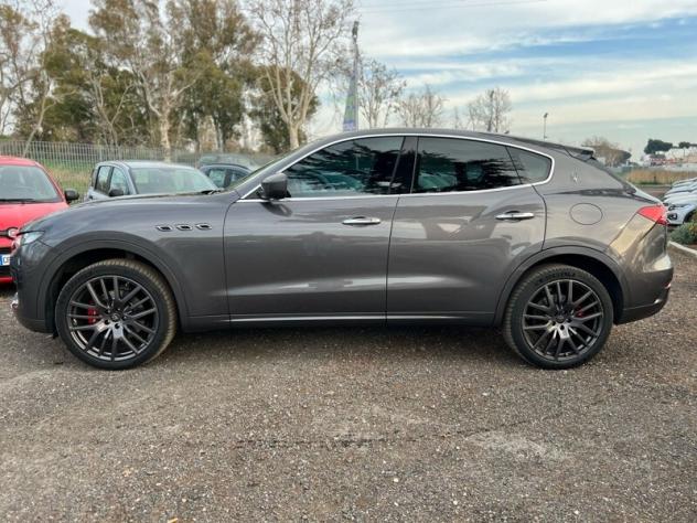 Maserati Levante V6 Diesel 275 CV AWD - Foto 8