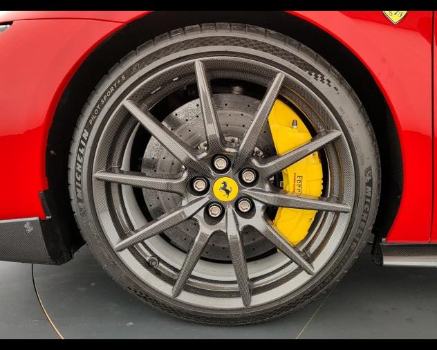 Ferrari 296 GTB 3.0 - Foto 7
