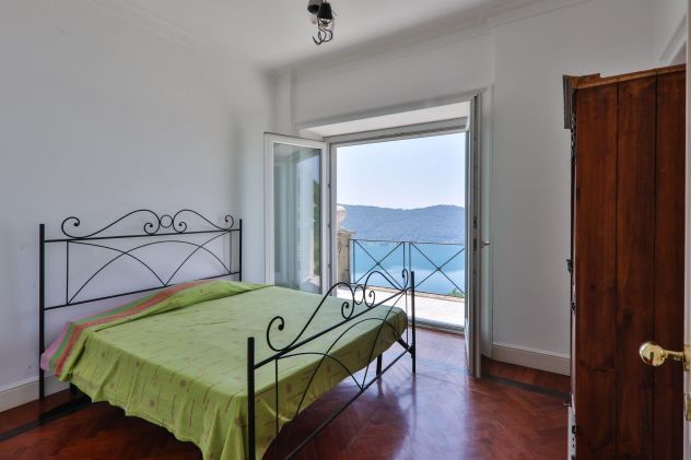 Splendida villa con vista sul lago a Castel Gandolfo - Foto 7