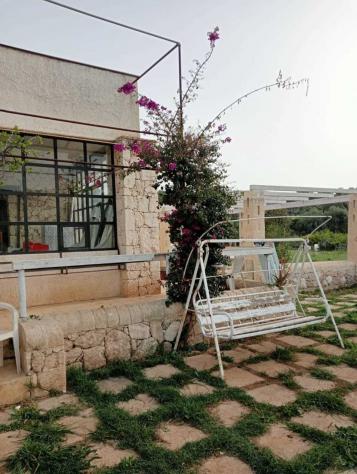 Magazzino in vendita a Floridia