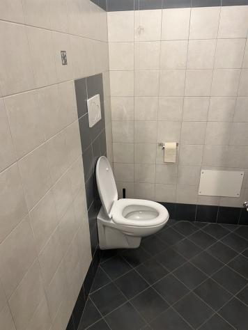 UFFICIO EVENTUALMENTE ARREDATO - Foto 12