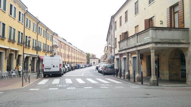 DOPPIA per RAGAZZA nel cuore del PORTELLO!