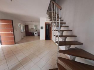 Porzione di casa in affitto a Marina di Carrara - Carrara 75 mq  Rif: 1413693