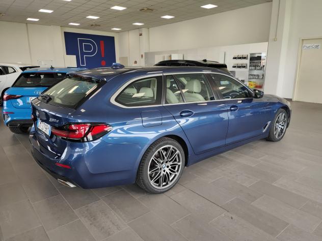 BMW Serie 5 530d 48V xDrive Tetto Pelle Navi Cerchi 19” - Foto 8