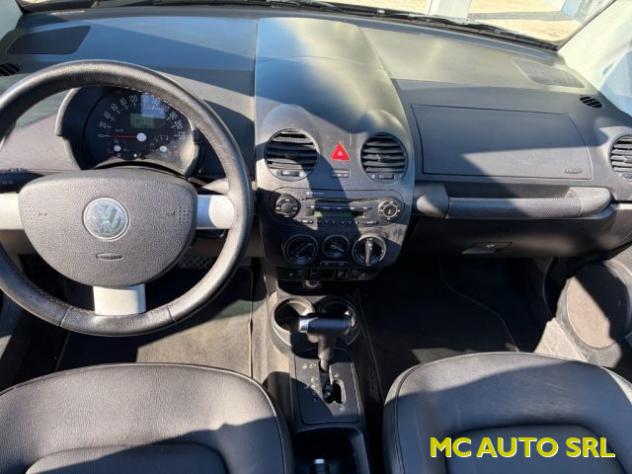 VOLKSWAGEN New Beetle 2.0 Cabrio automatica rif. 24185728 - Foto 10