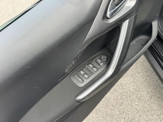 Peugeot 2008 PureTech 82cv Active - Foto 4