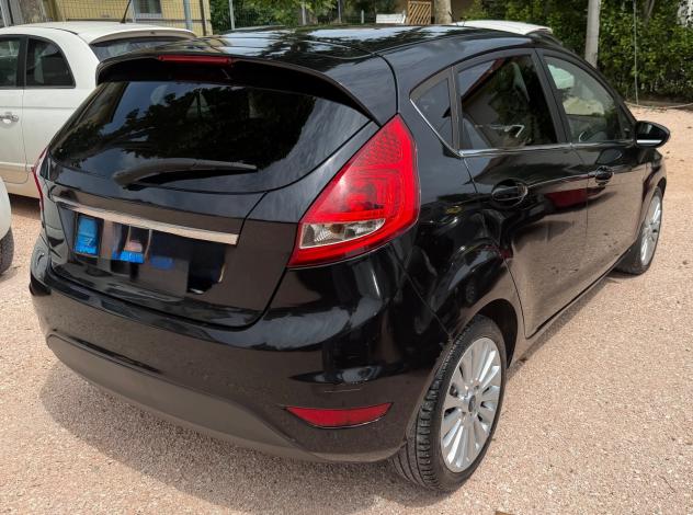 Ford Fiesta 1.2 82 CV 5 porte Titanium - Foto 8