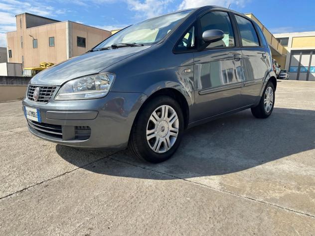 Fiat Idea 1.3 Multijet 16V 90 CV BlackLabel - Foto 2