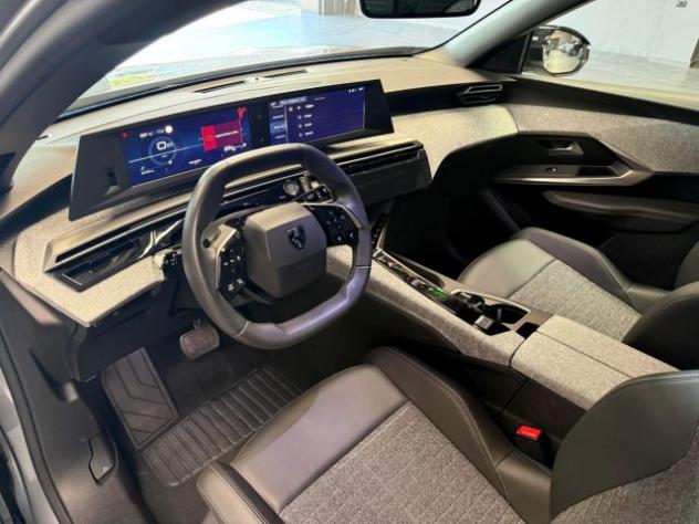 PEUGEOT 5008 1.2 Hybrid 136cv e-DCS6 Allure 7 Posti - Pack 360° rif. 23736243 - Foto 6