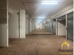 CASILINA VIA NAMUSA BOX AMPIA METRATURA IN VENDITA