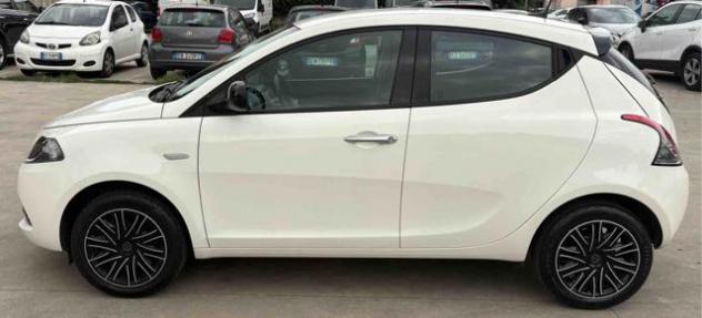 LANCIA Ypsilon 1.0 FireFly 5 porte S&S Hybrid Gold rif. 23957746 - Foto 2