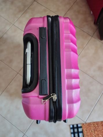 Valigia R. Leone rigida rosa 55 cm – usata, con lieve danno - Foto 4