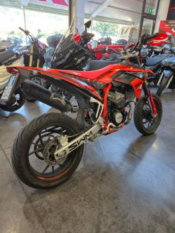 SWM SM 125 R SPECIAL EDITION rif. 23921898 - Foto 4