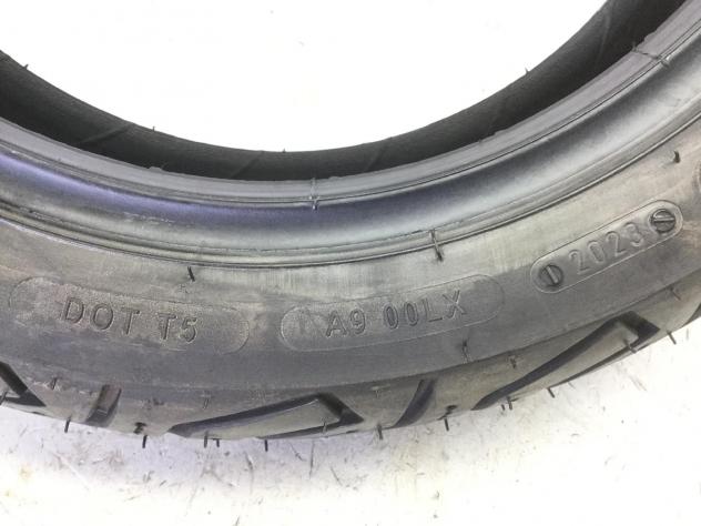 PNEUMATICO MICHELIN CITY GRIP 2 130/70 12 62S DOT 2023 - Foto 6