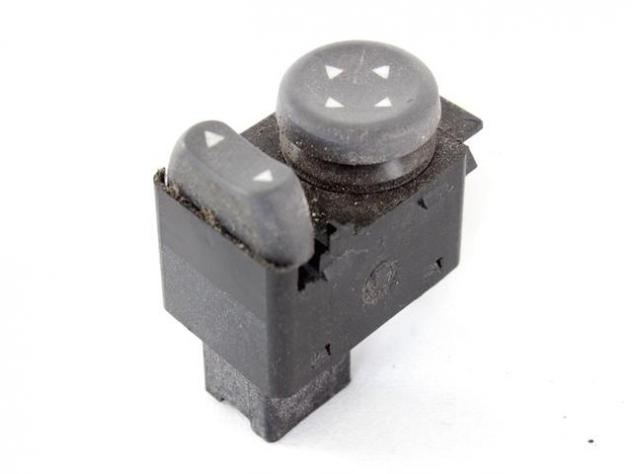500321136 GRUPPO DI COMANDO RETROVISORI ELETTRICI IVECO DAILY 2.8 D RICAMBIO USATO