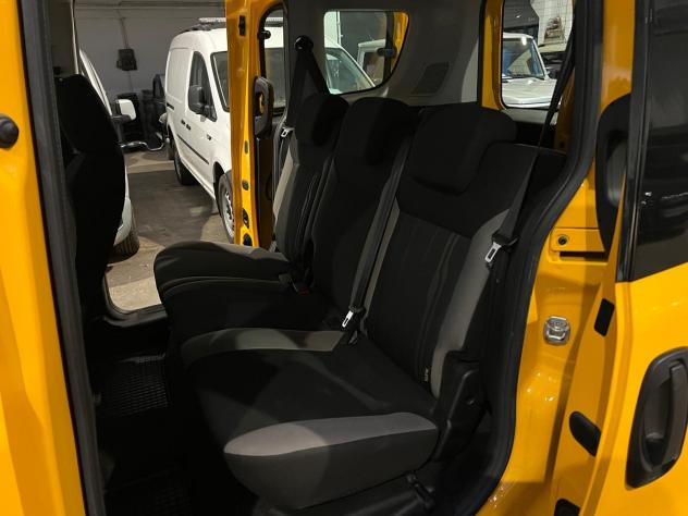 Fiat Doblo Dobl1.4 T-Jet 16V Lounge - Foto 8