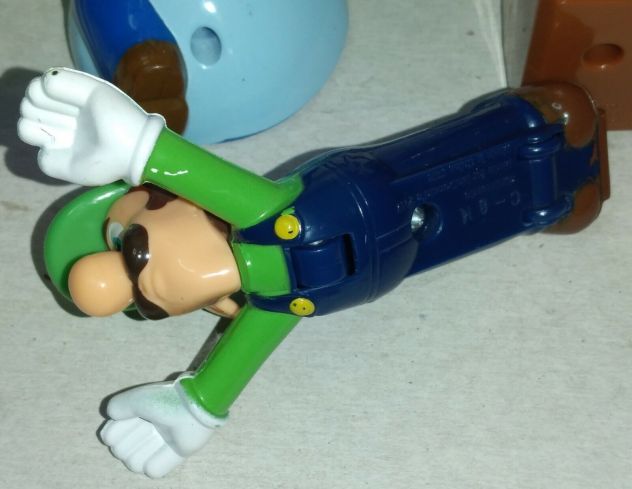 DRAGHETTO YOSHI NINTENDO , SUPER MARIO E LUIGI E ALTRI PERSONAGGI - Foto 10