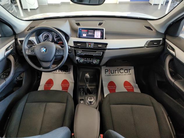 BMW X1 xDrive25e Plug-in Hybrid Auto Navi FariLED - Foto 3
