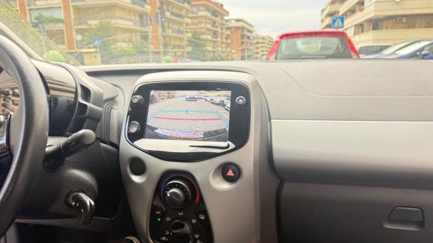 Toyota Aygo 1.0 VVT-i 72 CV 5 porte x-play MMT C.AUTOMATICO LED NAVI KAMERA PDC CERCHI 16 - Foto 9