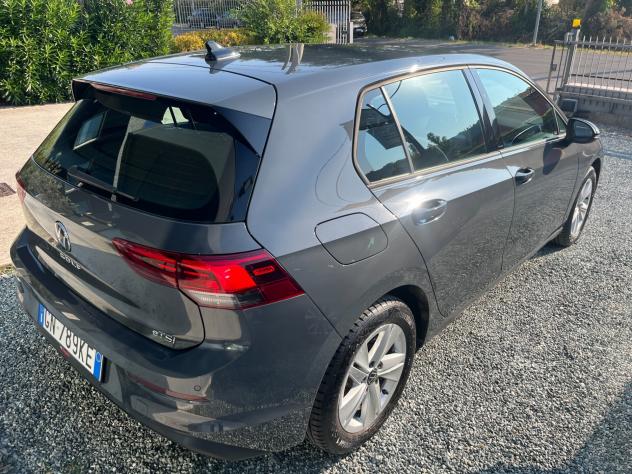 Volkswagen Golf 1.5 eTSI 130 CV EVO ACT DSG Life - Foto 9