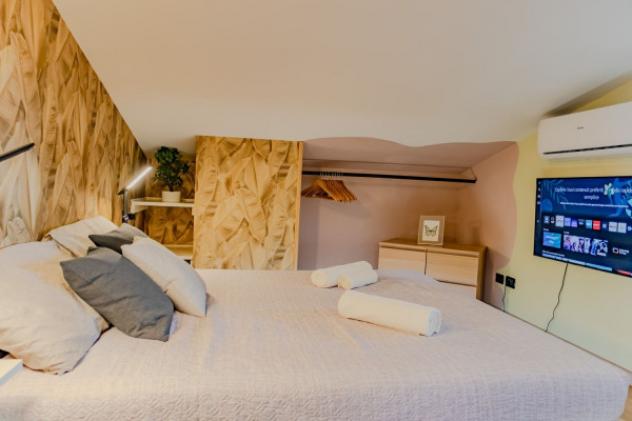 Appartamento di 204 m² con più di 5 locali in vendita a Calderara di Reno - Foto 13