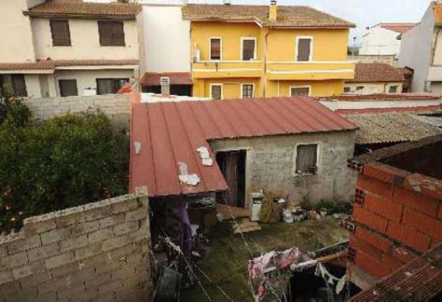 Immobile in asta di 261 m² con più di 5 locali e box auto in vendita a Palmas Arborea - Foto 3