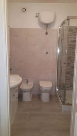 EUR TORRINO BILOCALE CON GIARDINO PRIVATO - Foto 4