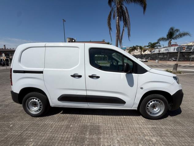 Citroen Berlingo BlueHDi 100 Van M Control - Foto 2