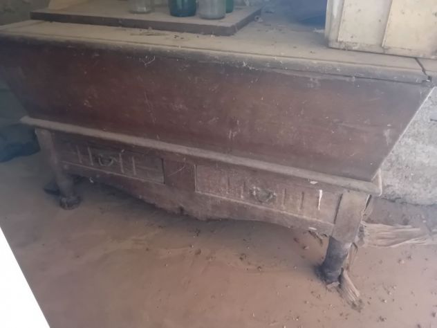 Malia in legno da ristrutturare