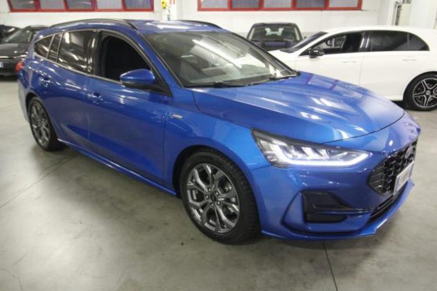 FORD Focus SW 1.0 EcoBoost Hybrid 155 CV Powershift ST-line rif. 24093627 - Foto 3