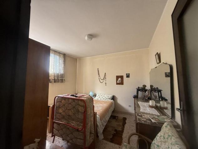 VILLA SINGOLA SU LOTTO DI 1200 MQ - Foto 12