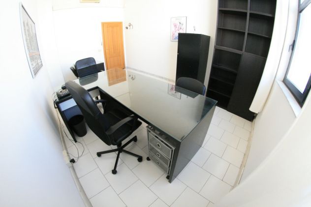 Studio arredato incluso internet e posti auto - Foto 3