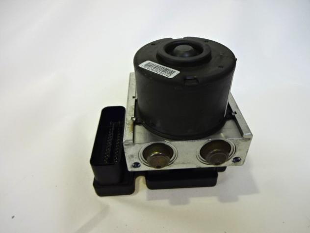 10.0207-0052.4 CENTRALINA POMPA AGGREGATO ABS FORD FOCUS 2.0 D 100KW 5M 5P (2005) RICAMBIO USATO 3M51-2M110-GA 10.0970-0110.3