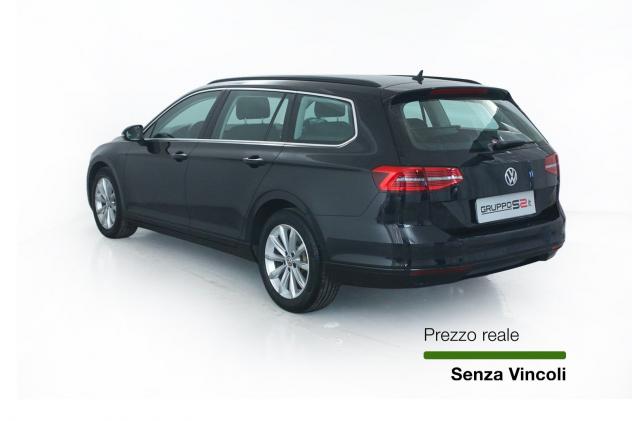 Volkswagen Passat 2.0TDI 150CV Business BMT DSG Winter pack/Park Pilot - Foto 6