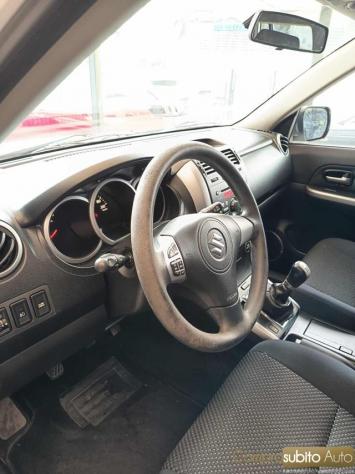 SUZUKI Grand Vitara 1.9 DDiS 5 porte rif. 23783096 - Foto 9
