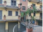 Appartamento in vendita a Camporotondo Etneo