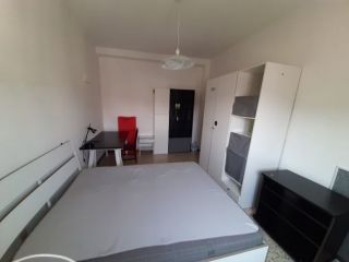 Ampia stanza singola zona Bovisa
