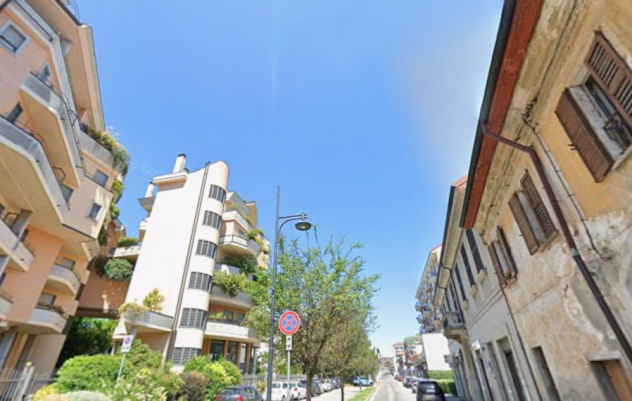 Bilocale con balcone, cantina e posto auto privato - Foto 3