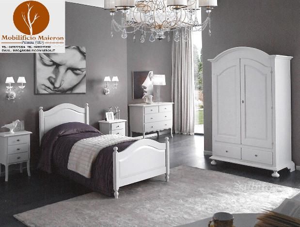 Camere da letto in legno color bianco laccato nuov