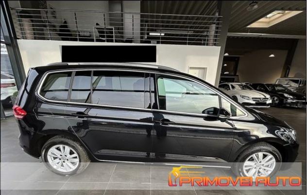 VOLKSWAGEN Touran 2.0 TDI 150 CV SCR DSG Highline rif. 20328093 - Foto 7