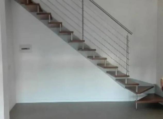 Immobile in asta di 108 m² con più di 5 locali e box auto doppio in vendita a Conselve - Foto 3