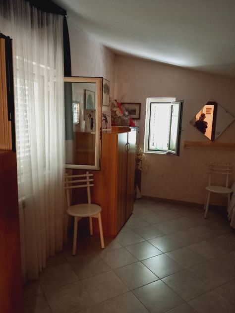 Santa Maria A Vico Semi-ndipendente con ampio cortile e piccolo giardino - Foto 10