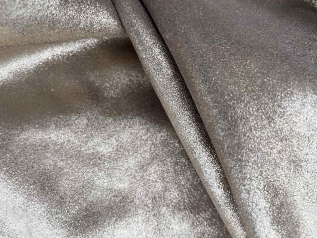 Pelle scamosciata tortora resinata reversibile - Foto 4