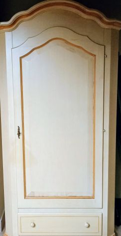 2 armadi classici + cassettiera