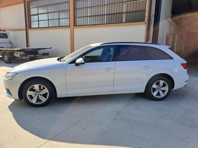 Audi A4 Avant 2.0 TDI 122 CV Sport - Foto 5