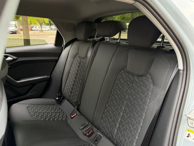 Audi A1 Sportback 30 TFSI S-LINE "GRIGIO FRECCIA" "PACK TAGLIANDI AUDI - Foto 7