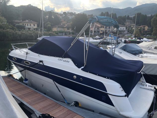 Vendo four winns 238 Vista