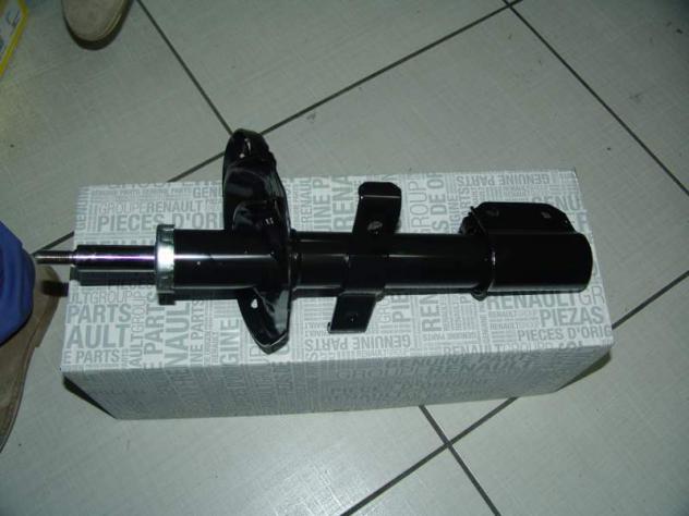 Ammortizzatori ant. 8200452695 grand modus e clio 3 - Foto 2